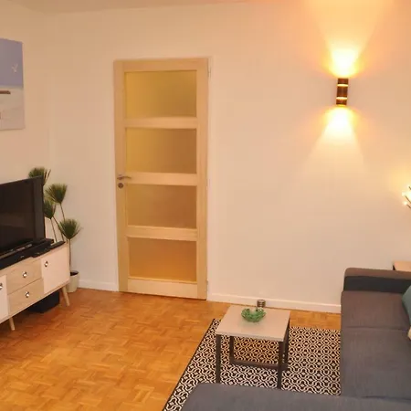 アパート Charmant Studio Avec Parking#paris 19 パリ